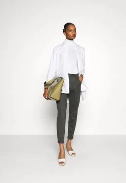 Anna Field 2 PACK - Langarmshirt - Black/white -Anna Field 5619ea7882a142c1add1d0facb024843 1