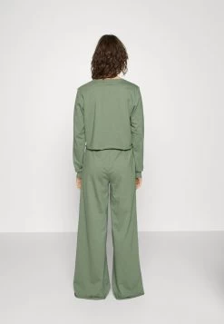 Anna Field Nachtwäsche Set - Khaki -Anna Field 8eaebd3ad0c54d2ca8b5c66614b78047