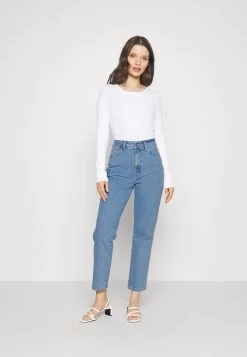 Anna Field -Anna Field e093925e058746ecb2cfa138b90af9ce